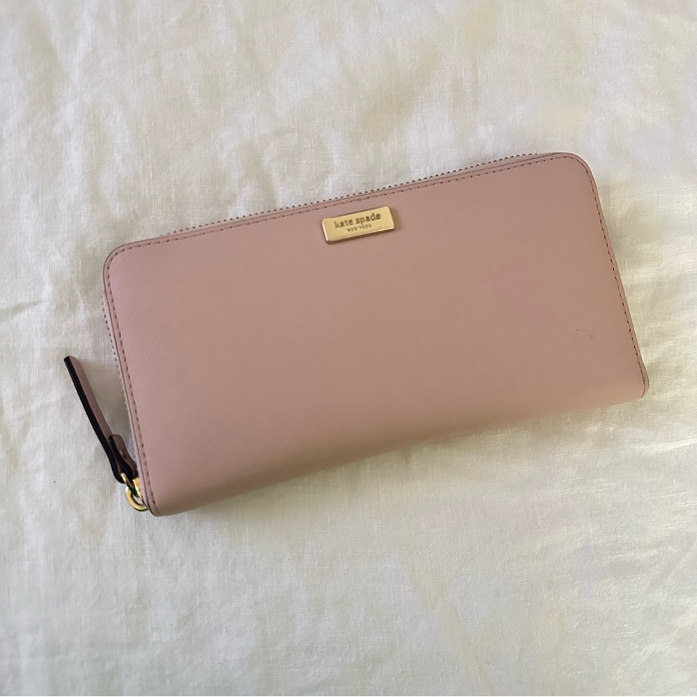 Kate Spade Pink Wallet